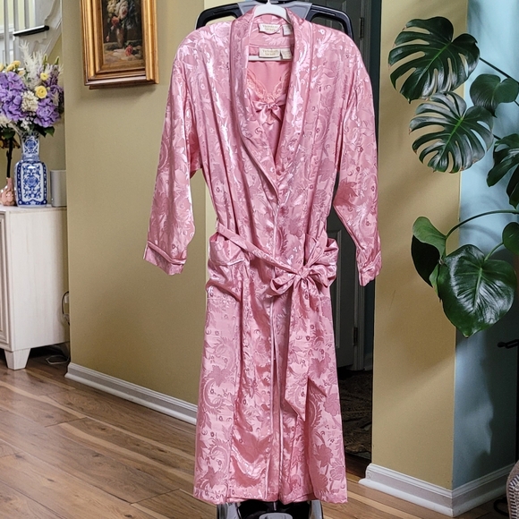 Vintage Victoria's Secret Short Gown & Long Robe P/S Pink Brocade